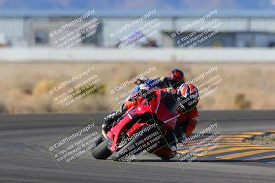 media/Dec-18-2022-SoCal Trackdays (Sun) [[8099a50955]]/Turn 4 (1pm)/